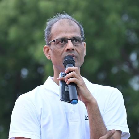Dr. Amit Maheshwari